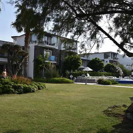 Ξενοδοχείο Cennet Park 3*