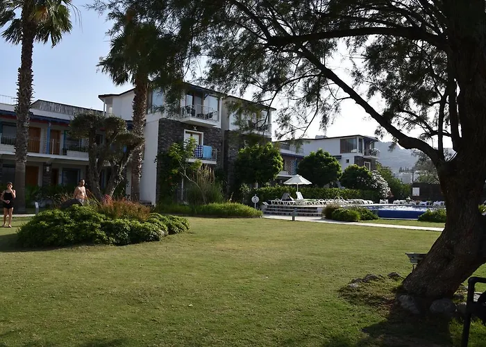 Hotel Cennet Park 3*